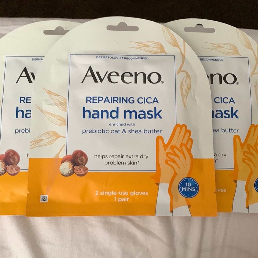 3 hand masks